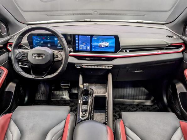 Geely Coolray I Рестайлинг с пробегом 2024 года, цена 2 150 000 рублей, 51404 км, внедорожник, Автокод Объявления