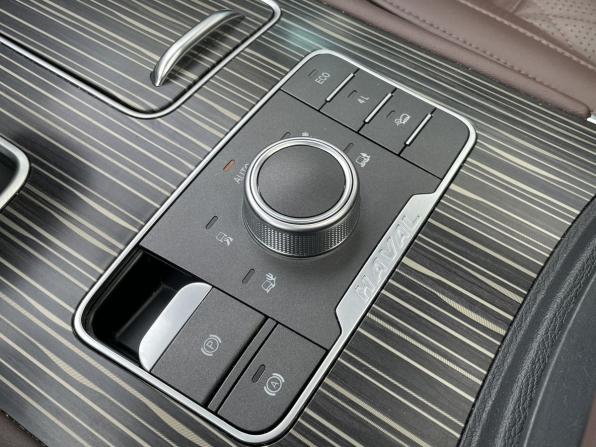 Haval H9 I Рестайлинг с пробегом 2022 года, цена 3 039 000 рублей, 69143 км, внедорожник, Автокод Объявления