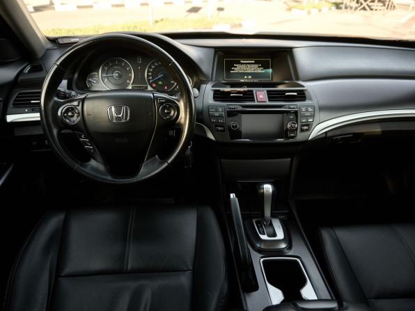 Honda Crosstour I Рестайлинг с пробегом 2014 года, цена 1 700 000 рублей, 240615 км, внедорожник, Автокод Объявления