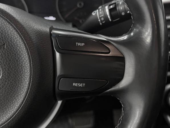 Kia Rio IV с пробегом 2018 года, цена 1 450 000 рублей, 157107 км, хэтчбек, Автокод Объявления