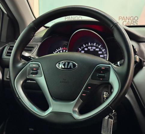 Kia Rio III Рестайлинг с пробегом 2016 года, цена 1 025 000 рублей, 174323 км, седан, Автокод Объявления