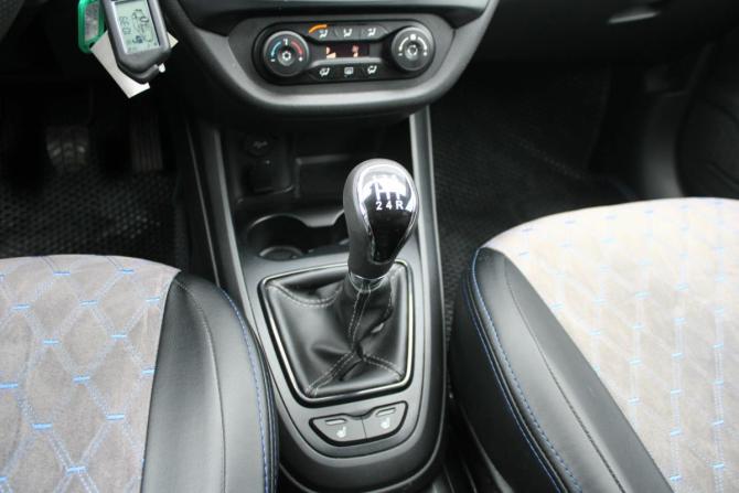 Lada (ВАЗ) Vesta I с пробегом 2021 года, цена 1 075 000 рублей, 79000 км, седан, Автокод Объявления