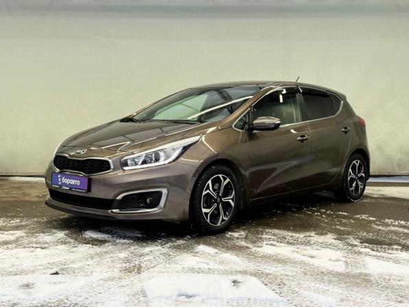 Kia Ceed II Рестайлинг с пробегом 2015 года, цена 1 299 000 рублей, 173582 км, хэтчбек, Автокод Объявления