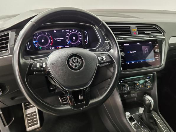 Volkswagen Tiguan II с пробегом 2019 года, цена 2 655 000 рублей, 112049 км, внедорожник, Автокод Объявления