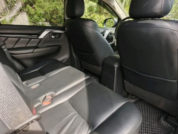 Mitsubishi Pajero Sport III с пробегом 2016 года, цена 2 560 000 рублей, 215605 км, внедорожник, Автокод Объявления