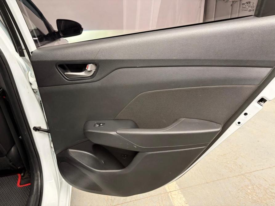 Hyundai Solaris II Екатеринбург  - изображение 19
