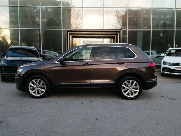 Volkswagen Tiguan II с пробегом 2017 года, цена 2 740 000 рублей, 130522 км, внедорожник, Автокод Объявления
