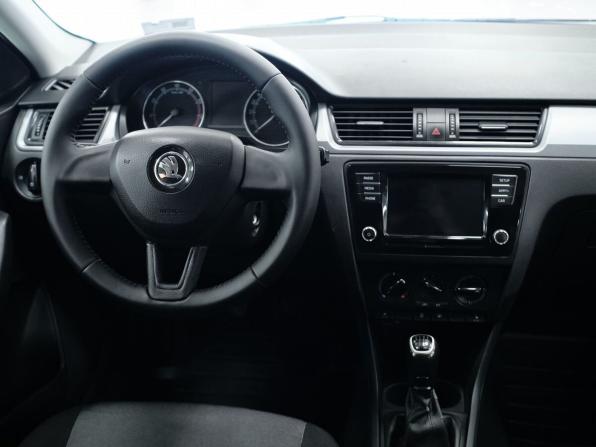 Skoda Rapid I Рестайлинг с пробегом 2018 года, цена 594 000 рублей, 180054 км, лифтбек, Автокод Объявления