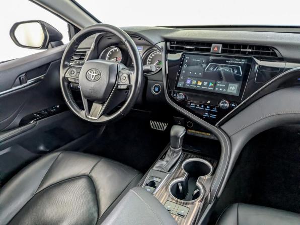 Toyota Camry VIII (XV70) с пробегом 2020 года, цена 2 795 000 рублей, 112991 км, седан, Автокод Объявления
