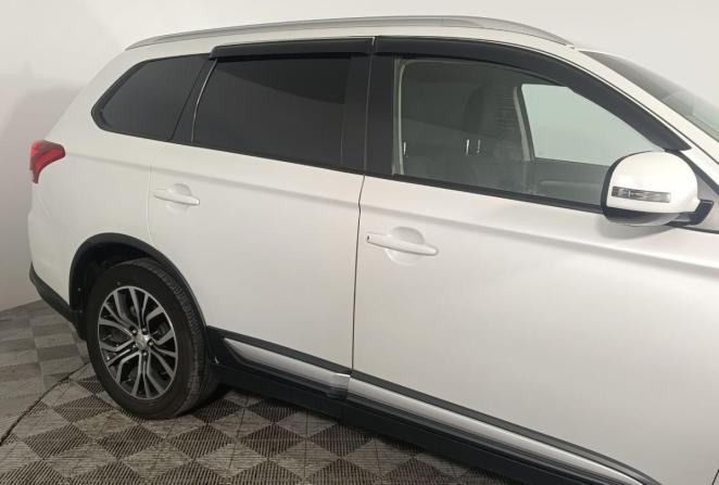 Mitsubishi Outlander III Рестайлинг 2 с пробегом 2018 года, цена 1 790 000 рублей, 214120 км, внедорожник, Автокод Объявления