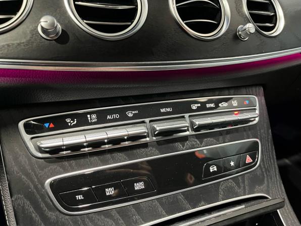 Mercedes-Benz E-Класс V (W213 S213 C238) Рестайлинг с пробегом 2020 года, цена 4 340 000 рублей, 51000 км, седан, Автокод Объявления