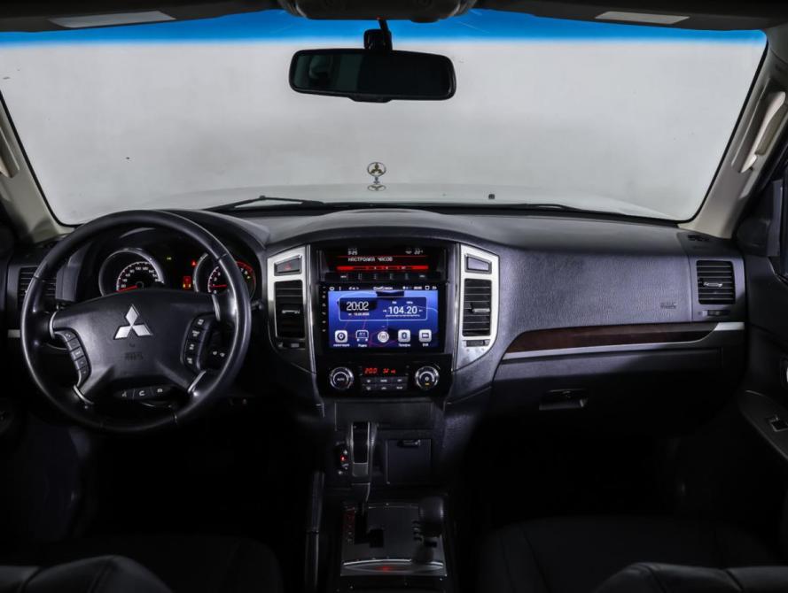Mitsubishi Pajero IV Рестайлинг 2 Москва  - изображение 14
