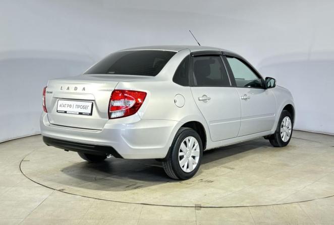 Lada (ВАЗ) Granta I Рестайлинг с пробегом 2022 года, цена 820 000 рублей, 38987 км, седан, Автокод Объявления