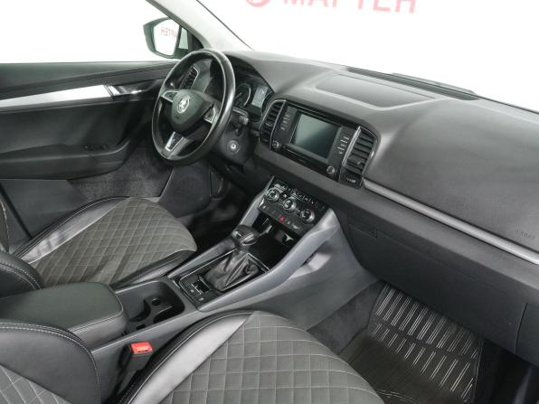 Skoda Karoq I с пробегом 2020 года, цена 2 342 000 рублей, 89840 км, внедорожник, Автокод Объявления