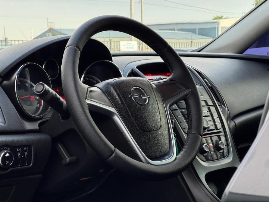 Opel Astra J Воронеж  - изображение 10