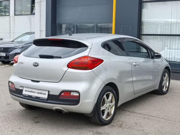 Kia Ceed II с пробегом 2014 года, цена 1 024 000 рублей, 94078 км, хэтчбек, Автокод Объявления