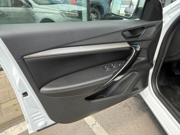 Lada (ВАЗ) Vesta I Рестайлинг (NG) с пробегом 2023 года, цена 1 095 000 рублей, 125113 км, седан, Автокод Объявления