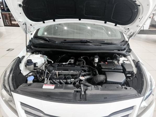 Hyundai Solaris I Рестайлинг с пробегом 2015 года, цена 950 000 рублей, 118648 км, седан, Автокод Объявления