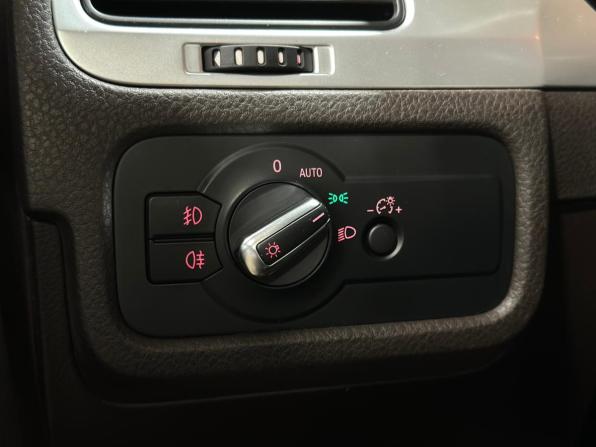 Volkswagen Touareg II с пробегом 2013 года, цена 2 499 000 рублей, 176000 км, внедорожник, Автокод Объявления