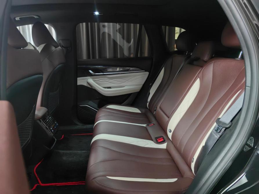 Geely Monjaro I Москва  - изображение 11