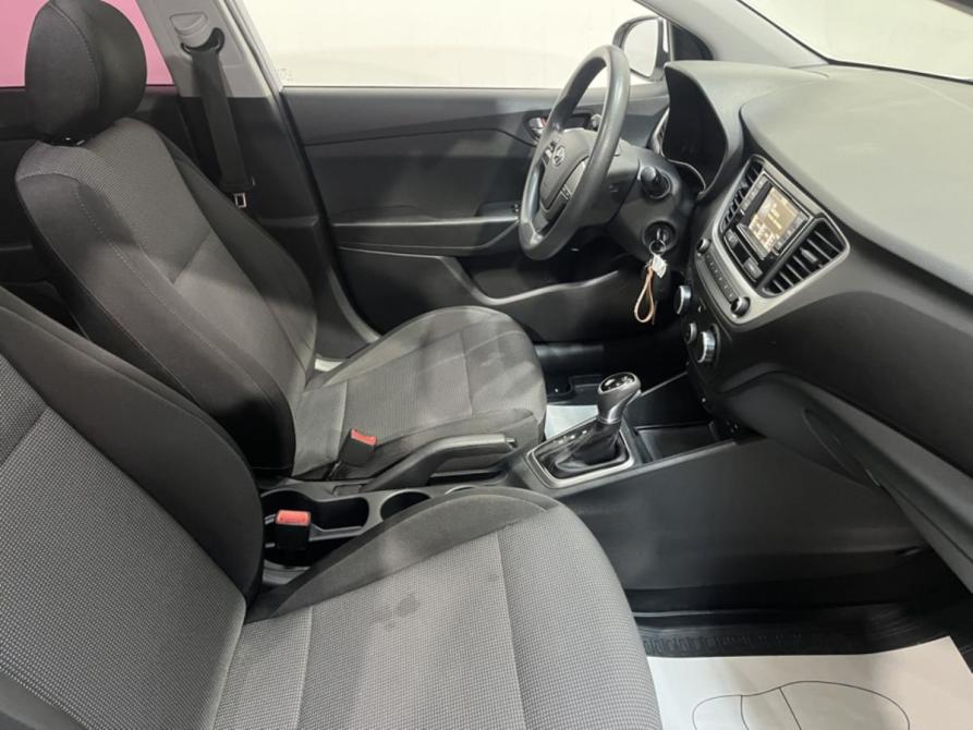Hyundai Solaris II Курск  - изображение 8