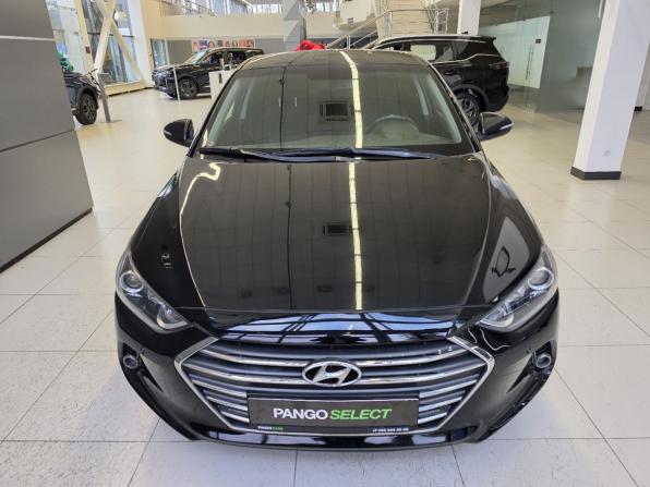 Hyundai Elantra VI (AD) с пробегом 2018 года, цена 1 399 000 рублей, 136041 км, седан, Автокод Объявления