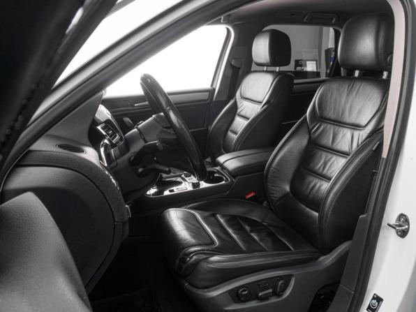 Volkswagen Touareg II с пробегом 2013 года, цена 2 564 000 рублей, 217891 км, внедорожник, Автокод Объявления