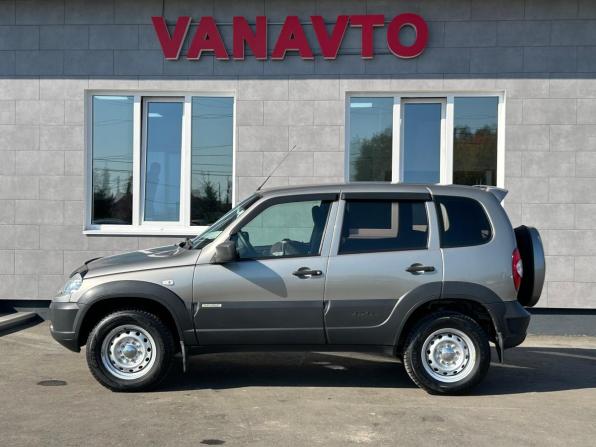 Chevrolet Niva I Рестайлинг с пробегом 2016 года, цена 700 000 рублей, 125266 км, внедорожник, Автокод Объявления