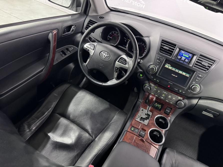 Toyota Highlander II (XU40) Рестайлинг Новосибирск  - изображение 16