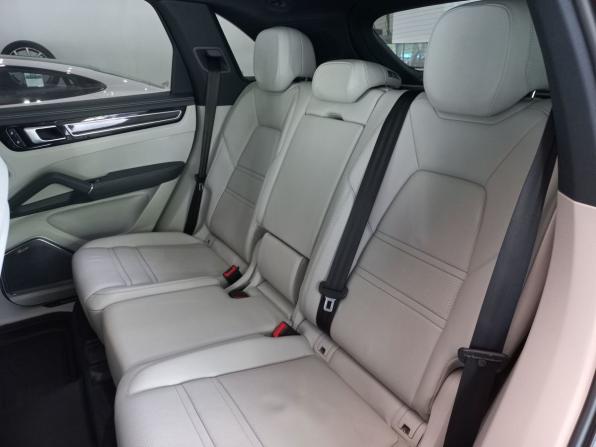 Porsche Cayenne III с пробегом 2018 года, цена 7 140 000 рублей, 122197 км, внедорожник, Автокод Объявления