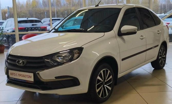 Lada (ВАЗ) Granta I Рестайлинг с пробегом 2023 года, цена 750 000 рублей, 32000 км, лифтбек, Автокод Объявления