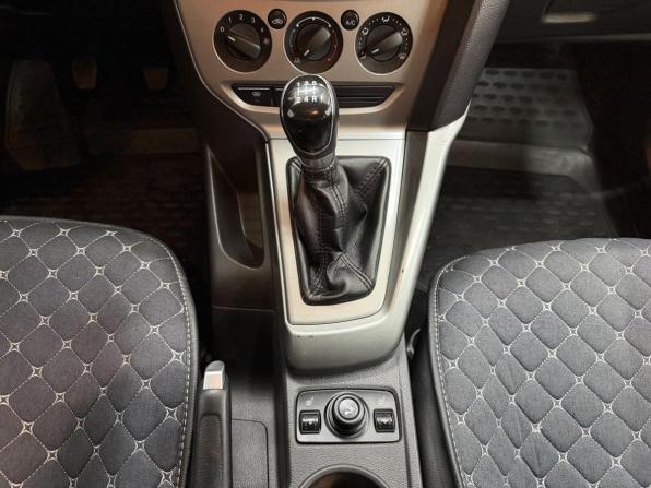 Ford Focus III с пробегом 2013 года, цена 858 000 рублей, 176211 км, универсал, Автокод Объявления