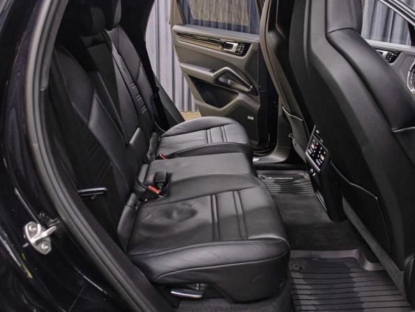 Porsche Cayenne III с пробегом 2019 года, цена 7 898 000 рублей, 54947 км, внедорожник, Автокод Объявления