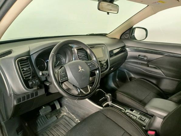 Mitsubishi Outlander III Рестайлинг 3 с пробегом 2019 года, цена 2 119 000 рублей, 106000 км, внедорожник, Автокод Объявления