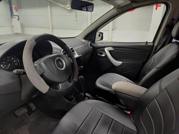 Renault Sandero I с пробегом 2013 года, цена 650 000 рублей, 223682 км, хэтчбек, Автокод Объявления