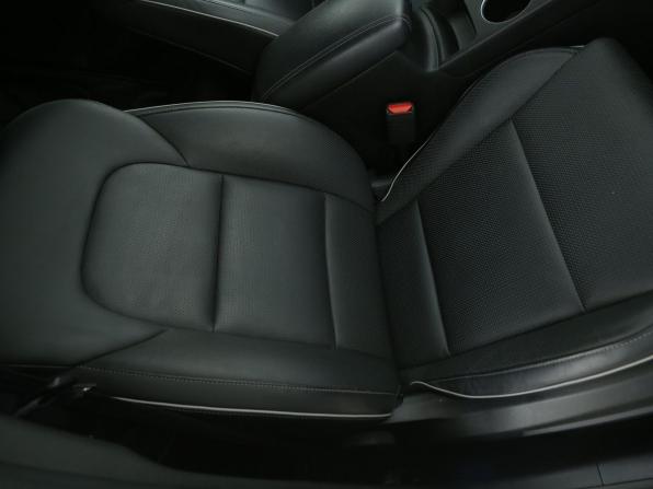 Kia Sportage IV Рестайлинг с пробегом 2019 года, цена 2 236 000 рублей, 130000 км, внедорожник, Автокод Объявления