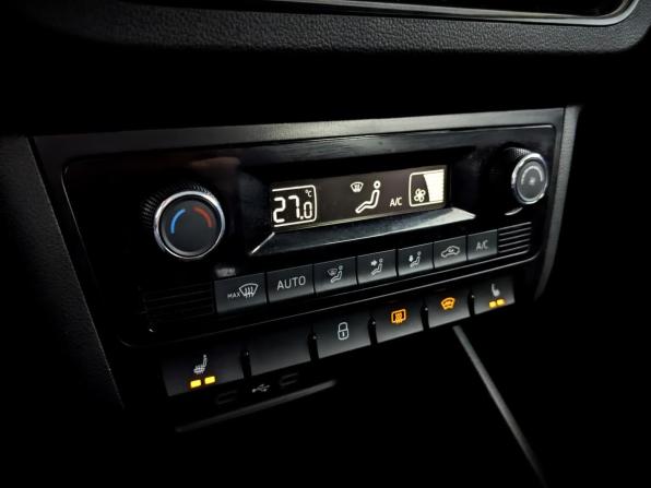 Volkswagen Polo VI с пробегом 2022 года, цена 1 715 000 рублей, 71527 км, лифтбек, Автокод Объявления