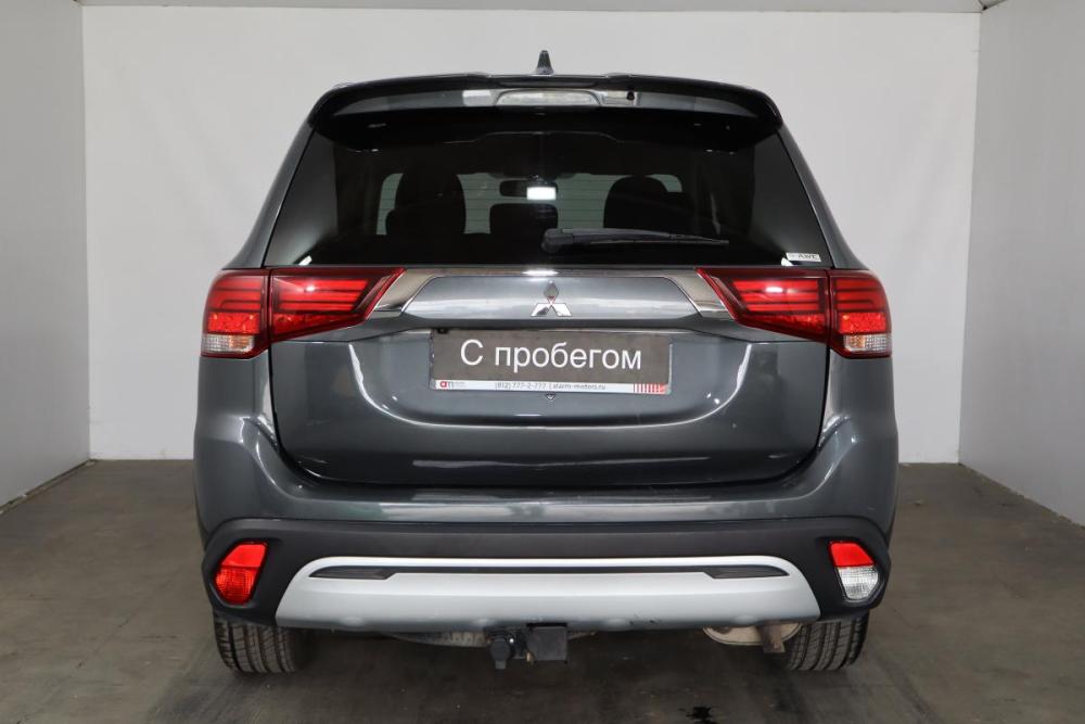 Mitsubishi Outlander III Рестайлинг 3 Санкт-Петербург  - изображение 5