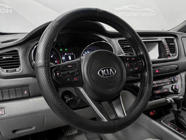 Kia Carnival III с пробегом 2017 года, цена 2 400 000 рублей, 137478 км, минивэн, Автокод Объявления