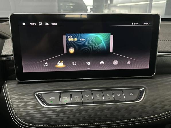 Haval Jolion I с пробегом 2023 года, цена 1 850 000 рублей, 44380 км, внедорожник, Автокод Объявления