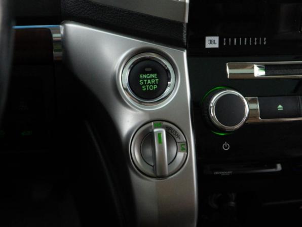 Toyota Land Cruiser 200 Series Рестайлинг 1 с пробегом 2014 года, цена 3 848 050 рублей, 269539 км, внедорожник, Автокод Объявления