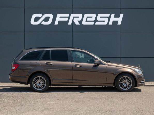 Mercedes-Benz C-Класс III (W204) Рестайлинг с пробегом 2012 года, цена 1 220 000 рублей, 280969 км, универсал, Автокод Объявления