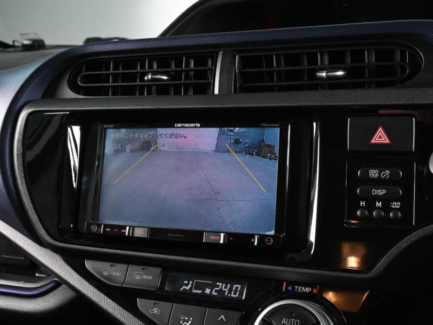 Toyota Aqua I Рестайлинг Ростов-на-Дону  - изображение 12