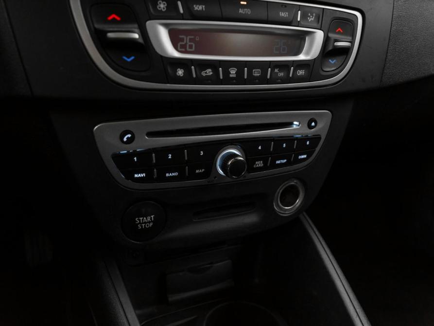 Renault Fluence I Москва  - изображение 19