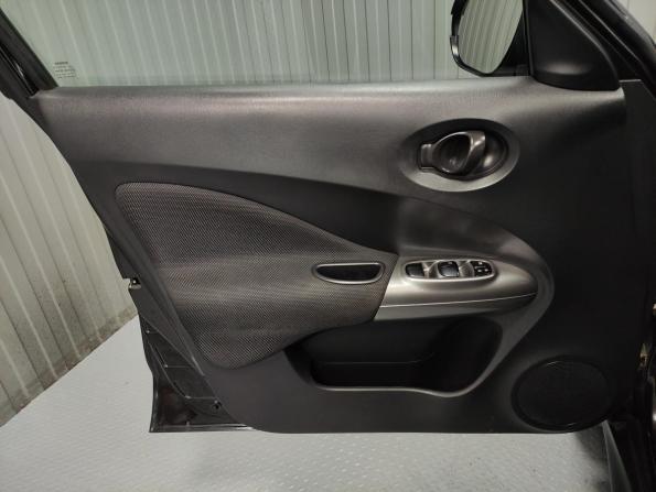 Nissan Juke I с пробегом 2013 года, цена 880 000 рублей, 156000 км, внедорожник, Автокод Объявления