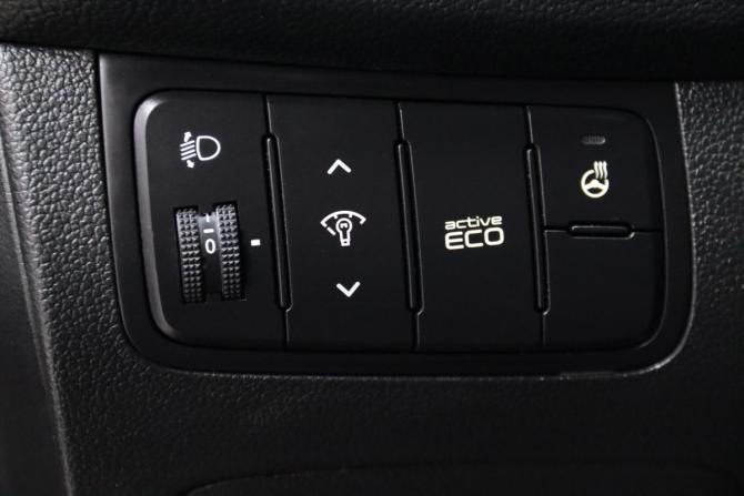 Kia Ceed II Рестайлинг с пробегом 2018 года, цена 1 535 170 рублей, 117533 км, хэтчбек, Автокод Объявления