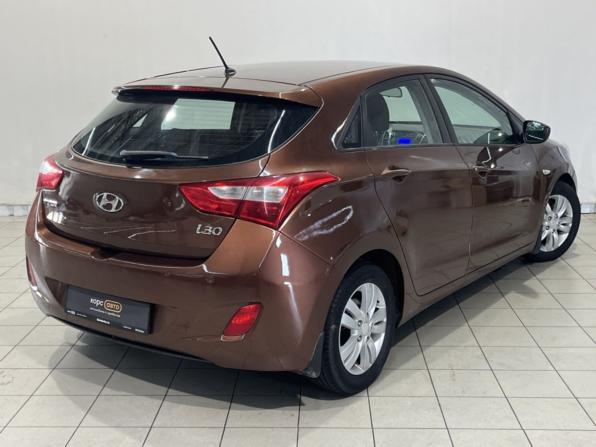 Hyundai i30 II с пробегом 2012 года, цена 895 000 рублей, 188205 км, хэтчбек, Автокод Объявления