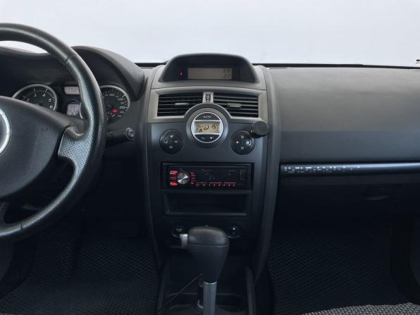 Renault Megane II Рестайлинг с пробегом 2008 года, цена 378 000 рублей, 210227 км, седан, Автокод Объявления
