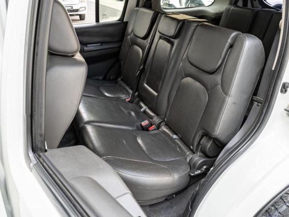 Nissan Pathfinder III Рестайлинг с пробегом 2013 года, цена 1 770 000 рублей, 192992 км, внедорожник, Автокод Объявления
