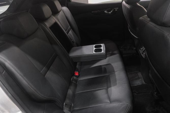 Nissan Qashqai II с пробегом 2018 года, цена 1 909 000 рублей, 70000 км, внедорожник, Автокод Объявления